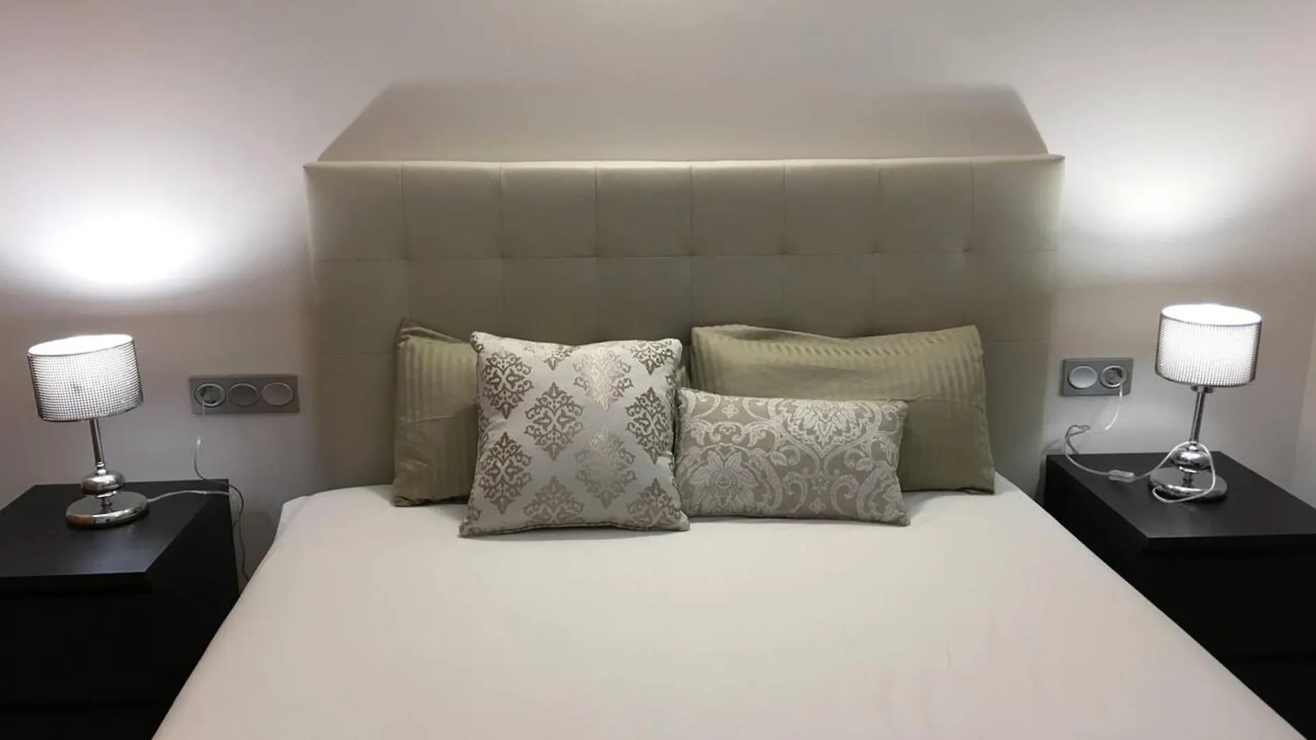 Comfortable Apartment In The Centre Of Malaga 60 M² Parking Hiszpania